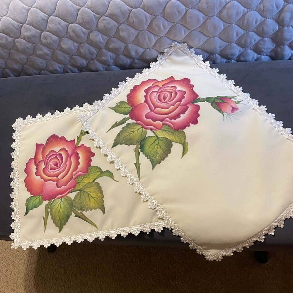 VTG Doily Set Shabby Chic’